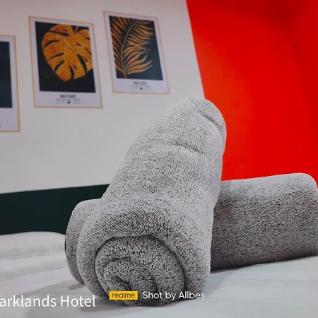 Br Parklands Hotel Klang Esterno foto