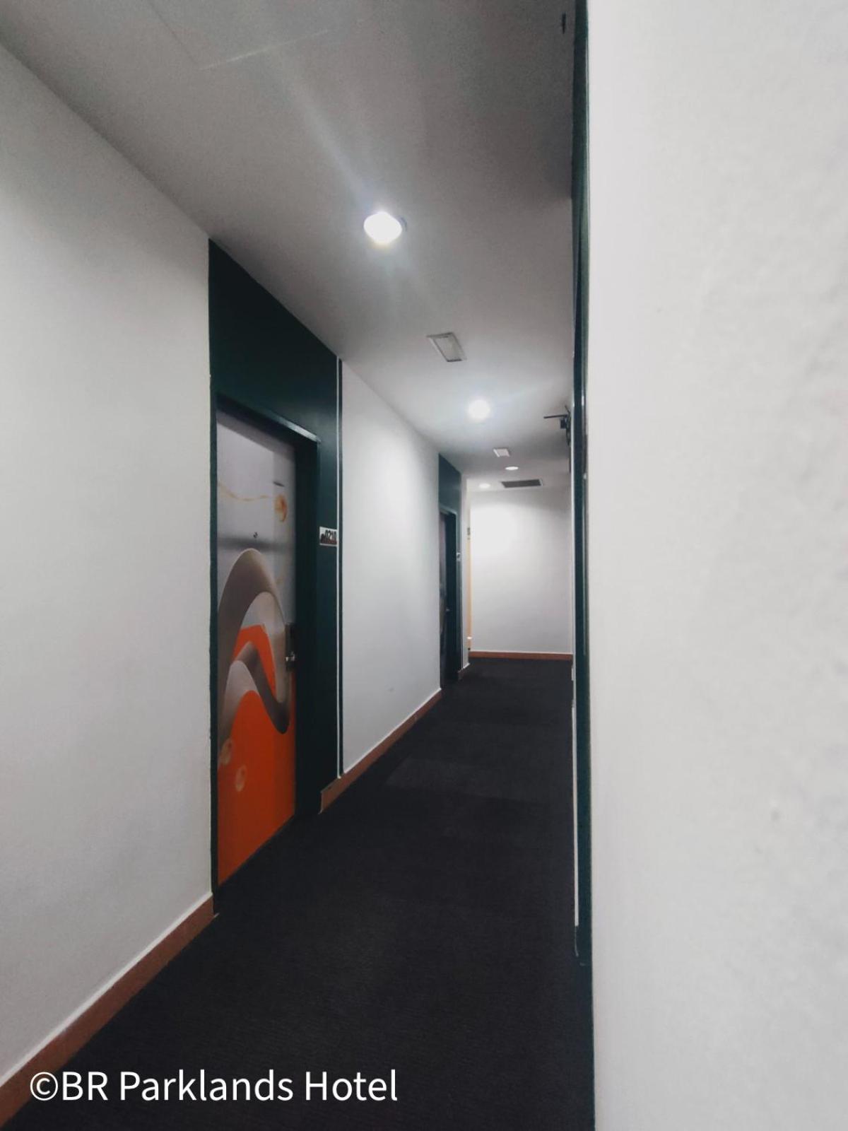 Br Parklands Hotel Klang Esterno foto