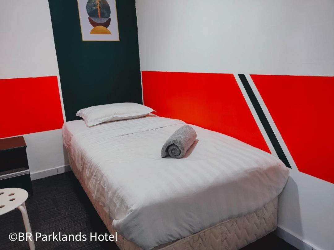 Br Parklands Hotel Klang Esterno foto