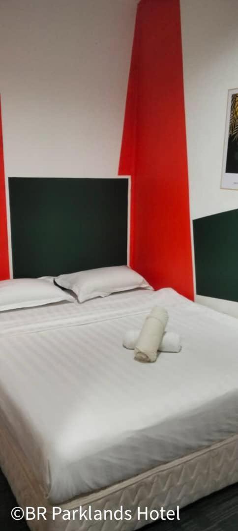Br Parklands Hotel Klang Esterno foto